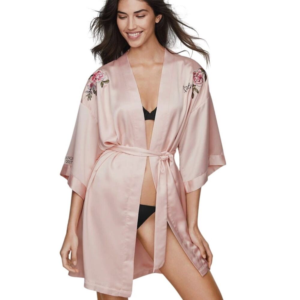 Victoria's Secret Shanghai 2017 Fashion Show Ltd Ed Embroidered Satin Robe, M/L